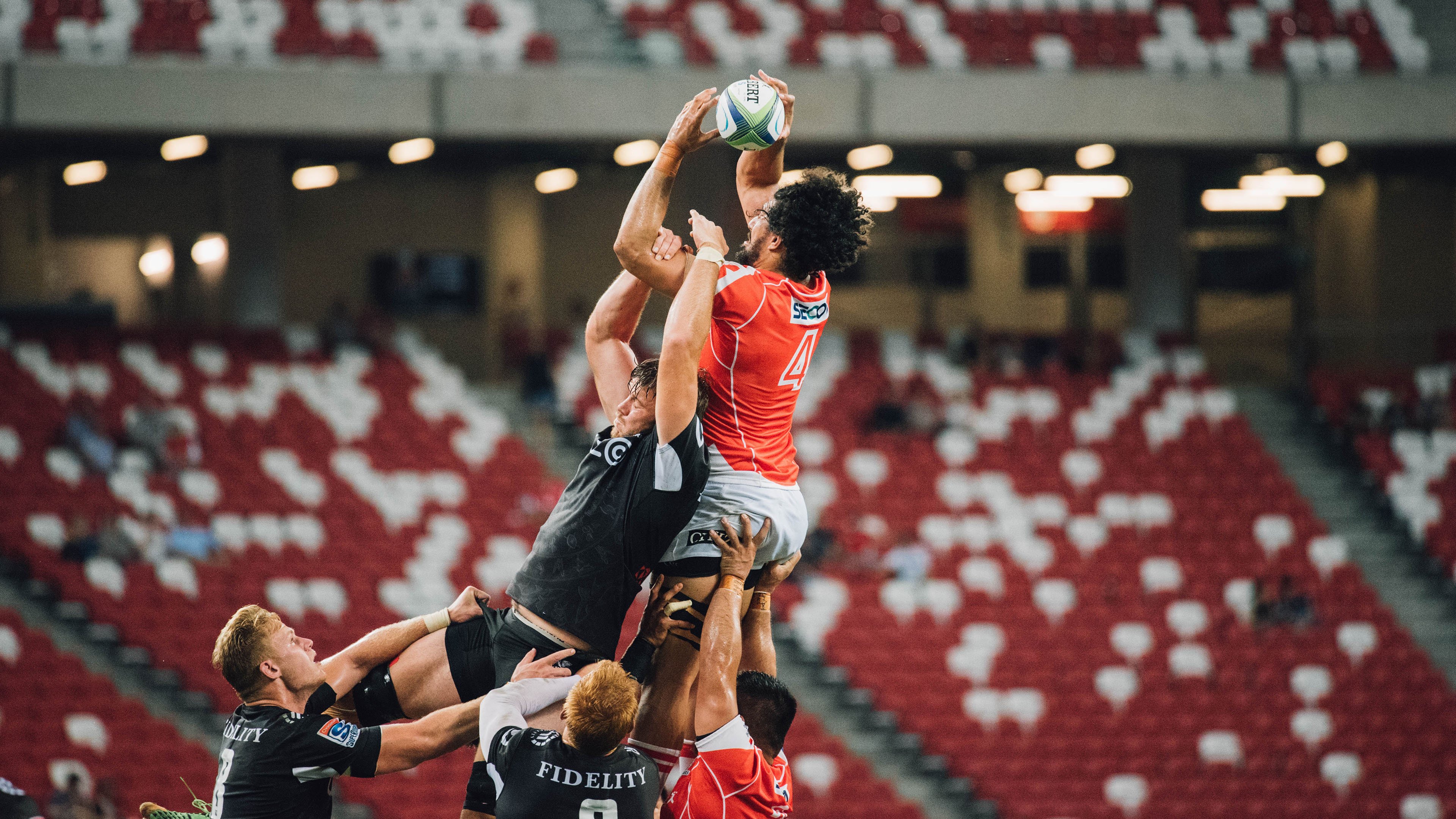 攀岩新星闪耀国际赛场，中国选手斩获世界杯分站赛冠军